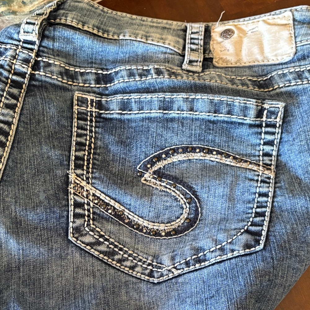 Silver Jeans Women's Classic Blue Boot Cut - Picture 4 of 12